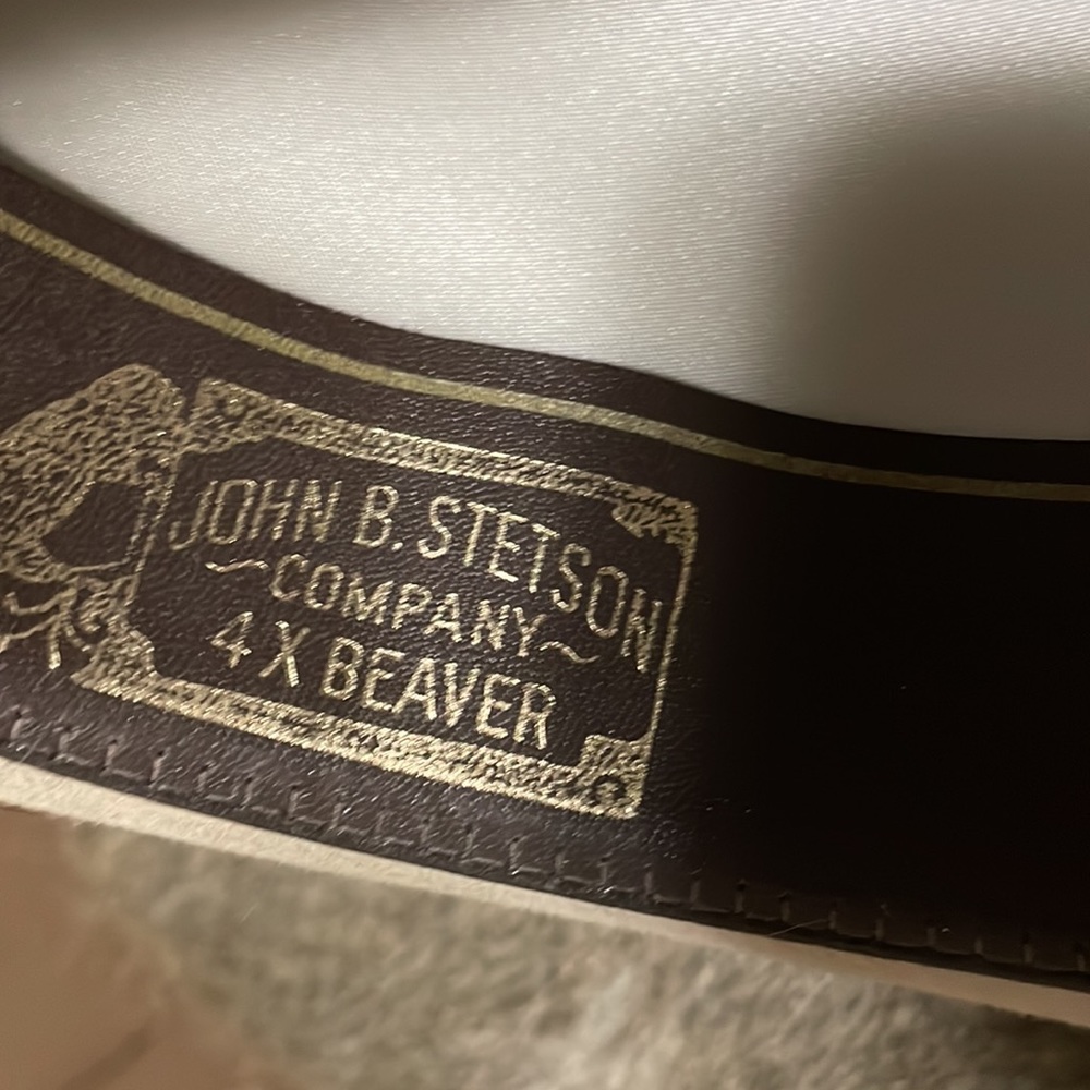 Vintage Stetson original cowboy hat. Never worn, still in original box. - Picture 8 of 10